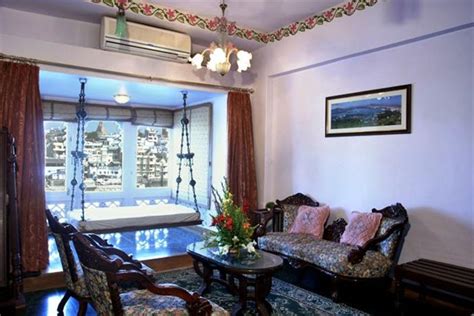 Lake Pichola Hotel, Udaipur - Compare Deals