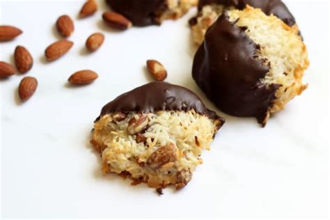 Homemade Almond Joy Cookies Recipe - Food Fanatic