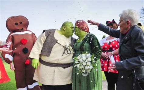 Fotos Shrek Y Fiona Se Casan De Verdad Por Una Buena Causa