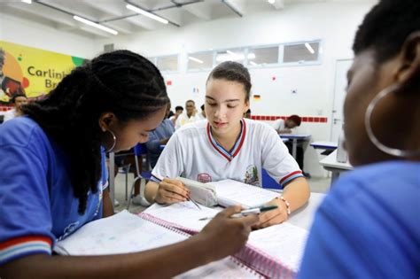 Famílias dos estudantes beneficiados já podem utilizar o novo crédito