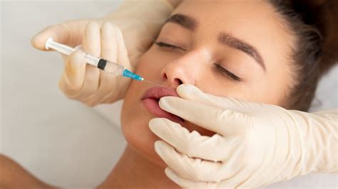 Preenchimento Labial Descubra Tudo Neste Guia Completo