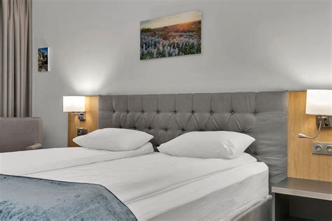 ≼ Aurora Hotel Keflavik 3⋆ ≽ From US$232