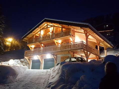 Hotes Thollon Les M Mises Le P Tit Suisse Chalet Savoyard Avec Vue