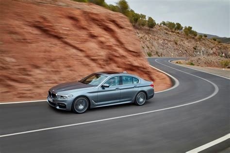 2017 Bmw 5 Series G30 Debuts With Active Grille And A Plethora Of Tec