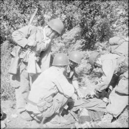 ImagesDéfense Le colonel Marcel Bigeard et le commando Georges dans