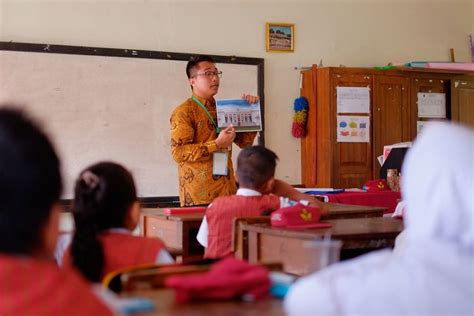 Foto Kapan Hari Guru Nasional Dan Hari Guru Sedunia Cek Juga Bedanya