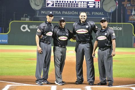 Lidom Present Ocho Rbitros Para La Serie Final Del Licey Y Estrellas