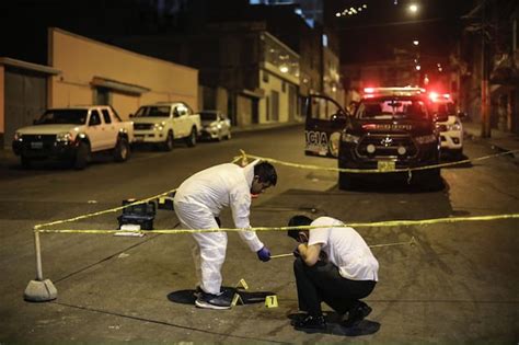 Jesús María Delincuentes Asaltaron Pollería Y Fueron Capturados Tras