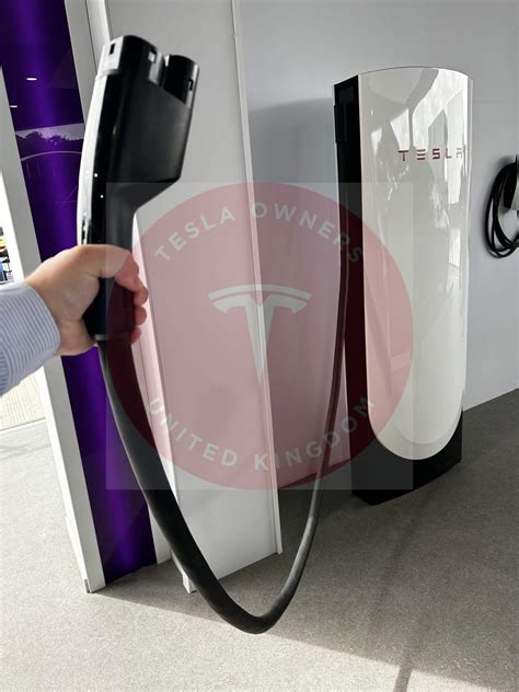 Tesla Unveiles Supercharger V4 With Integrated Credit Card Reader And