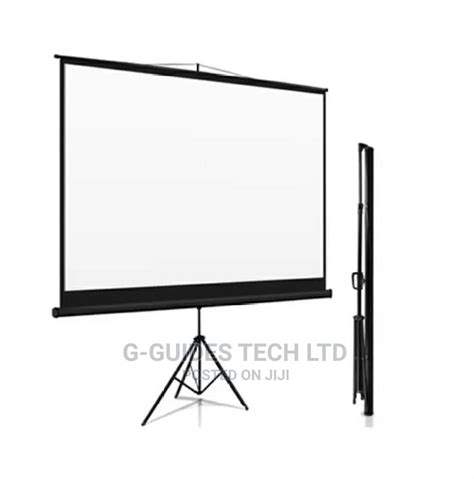 180cm X 180cm Tripod Projector Screen In Madina Accessories