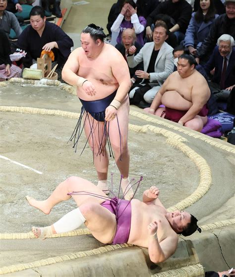 朝乃山が敗れ、全勝は消える 1敗は琴ノ若ら4人に 綱取りの霧島は痛い2敗目 照ノ富士は2敗守る ライブドアニュース