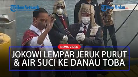 Momen Presiden Jokowi Buang Jeruk Purut Dan Percikkan Saat Resmikan