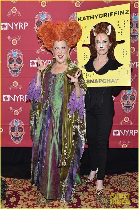 Bette Midler's 'Hocus Pocus' Halloween Costume Was One of the Best Ever!: Photo 3967132 | Photos ...