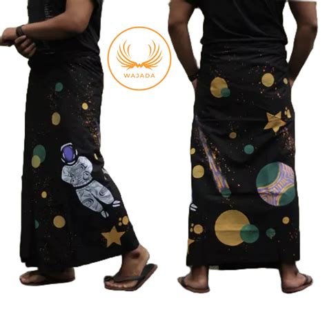 Jual Sarung Batik Lukis Motif Astronot Terbaru Sarung Lukis Model