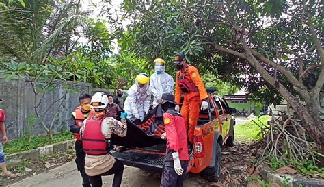 Hilang Saat Berenang Wisatawan Ditemukan Meninggal Di Pantai