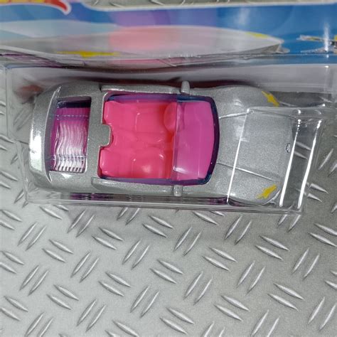 Hot Wheels Barbie Extra Raro Modello Da Collezione In Miniatura Scala 1 64 Idea Regalo Con