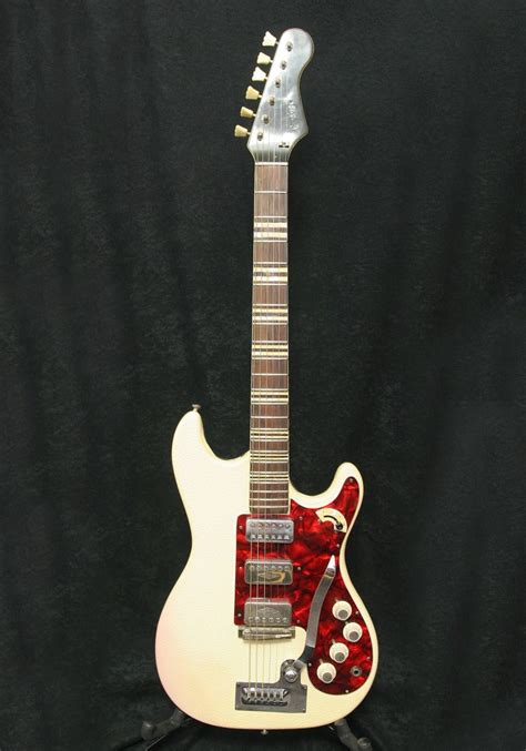 Hofner Galaxie White Vinyl Reforged Guitars