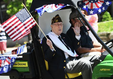 Stamford Veterans Day Parade 2024 Gayel Gilligan