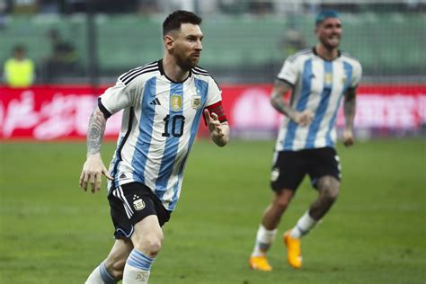 Watch: Argentina's Lionel Messi scores in 79 seconds for fastest goal of career vs. Australia ...