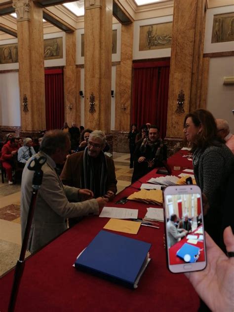 Baracche A Messina Festa A Palazzo Zanca Consegnate Le Chiavi Dei