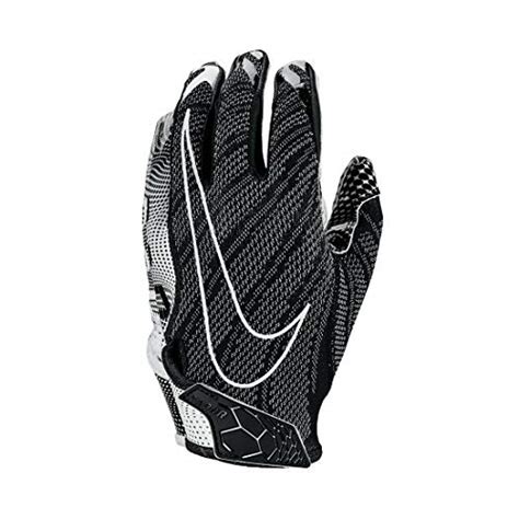 10 Best Football Gloves For Receivers [2024 Reviews]