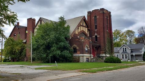 Abandoned Church In Toledo Ohio Oc R Abandonedporn