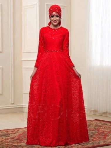 Long Sleeves Lace Muslim Wedding Dress With Beading And Matching Hijab