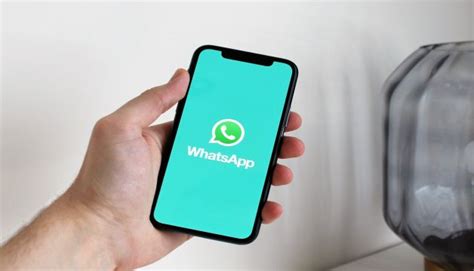 How To Transfer WhatsApp Chat History From IPhone To Android 2021