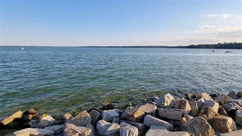 lake niegocin   heart   great masurian lake district