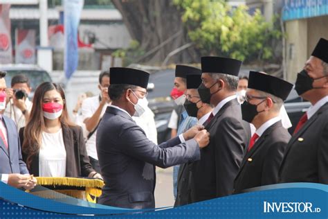 Bangun Bts Di Daerah T Dirut Mitratel Dianugerahi Satyalancana