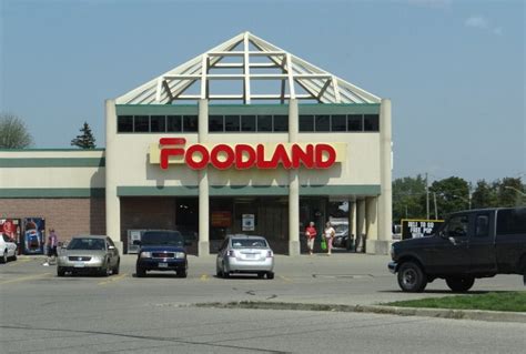 Walkabout With Wheels Blog Foodland In Forest Ontario