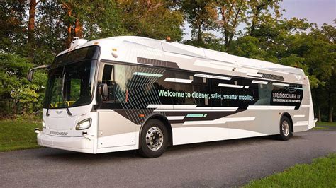 New Flyer Presents North Americas First Automated Heavy Duty Transit Bus