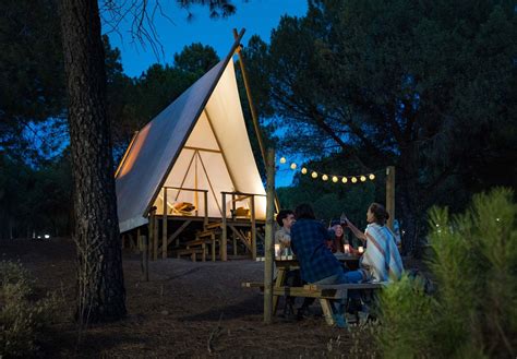 Campings de España abiertos en Otoño Glamping con Kampaoh