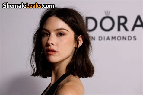 Gracie Abrams Gracieabrams Leaked Nude OnlyFans Photo 16 ShemaleLeaks