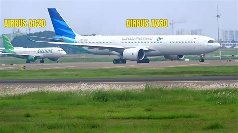 Lihat Dari Dekat Perbedaan Airbus A330 Vs Airbus A320 Dari Ukurannya Saja Sudah Keliatan Youtube