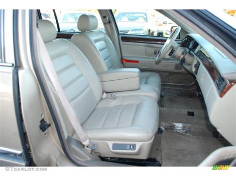 Beige Interior 1996 Cadillac DeVille Sedan Photo #46645928 | GTCarLot.com