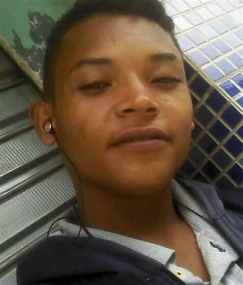 Suspeito se esconde em matagal e mata jovem no bairro Maria Tercília