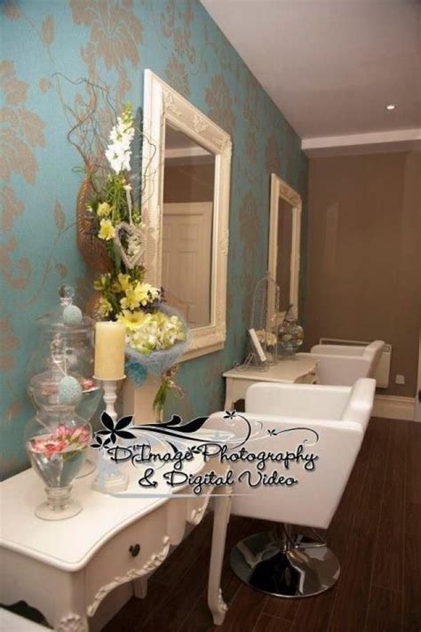 Vintage Beauty Salon Decor