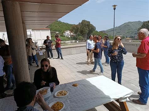 Visita Erasmus A Los Estudios De Fp Del Ies Vega De San Mateo Ies