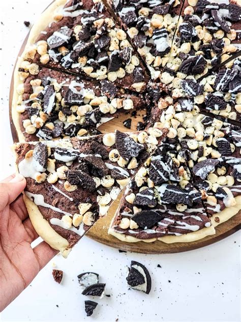 Oreo Dessert Pizza Recipe » Homemade Heather