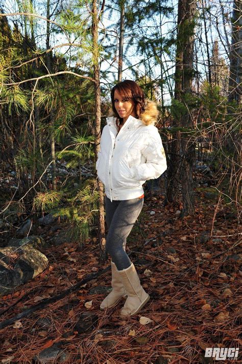 Pictures Of Bryci Flashing Her Tits Outside In The Woods Porn Pictures XXX Photos Sex Images