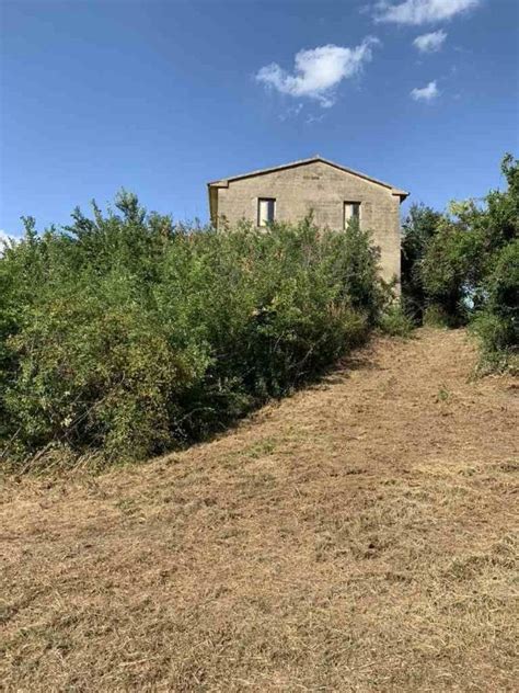 Casale Cascina In Vendita In Strada Loc Torri S N C Gualdo Cattaneo