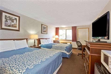 Park Sleep Fly Seatac Airport Hotels Free Parking And Shuttle