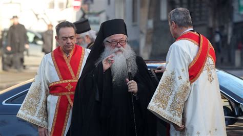 Ta Je Sve Rekao Mitropolit Hrizostom U Poslanici Povodom Bo I A