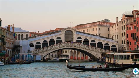 RIALTO BRIDGE - Venice by Venetians