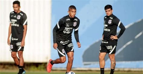 Ponte Preta confirma saída de Igor Formiga no Twitter Deve acertar