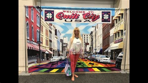 Quilt Show Aqs Paducah Ky 2019 Youtube