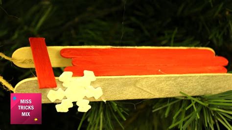 DIY How To Make Christmas Sleigh Ornaments Using Popsicle Sticks