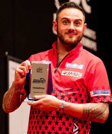 Joe Cullen (darts player) - Bio, Wife, Age, Facts, Family, Net Worth ...