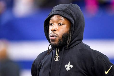 Is Alvin Kamara Out For the Season? Week 16 Fantasy Football Injury Update